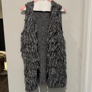 Fringe sweater vest